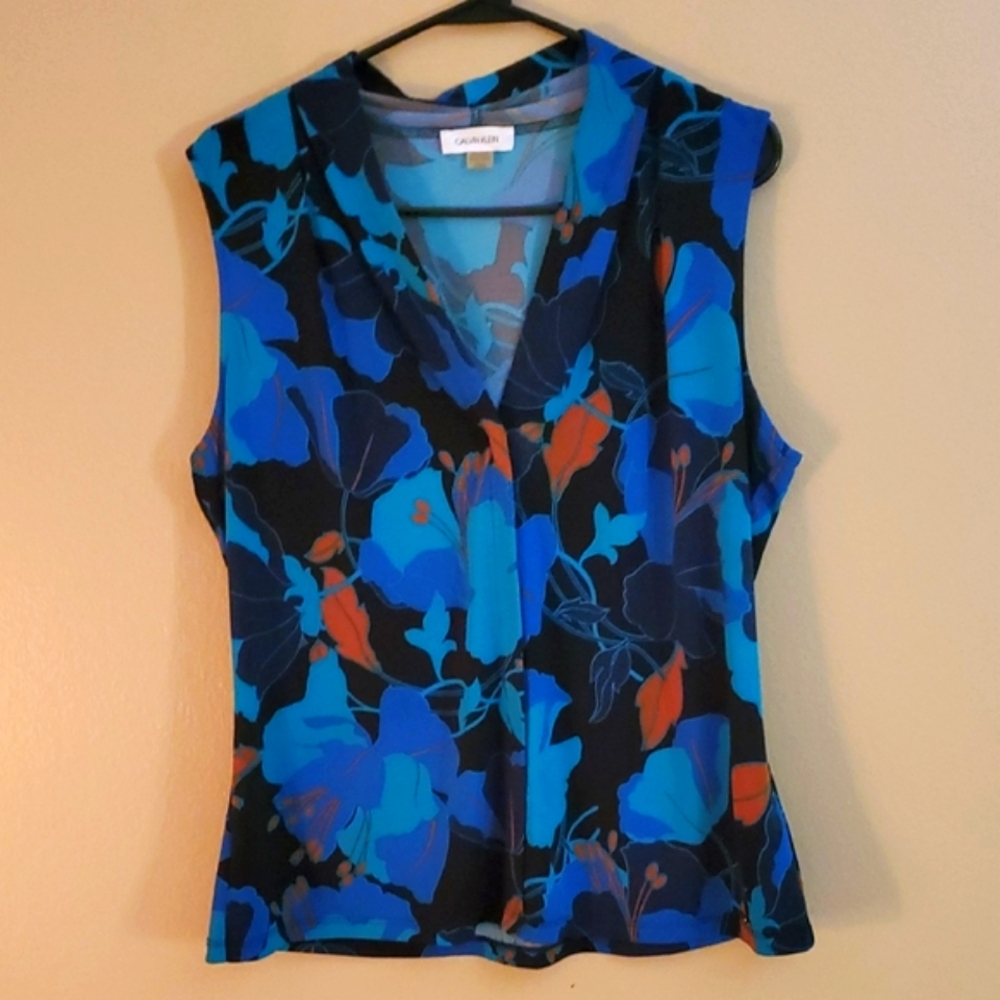 Calvin Klein Women's Black and Blue Floral Blouse